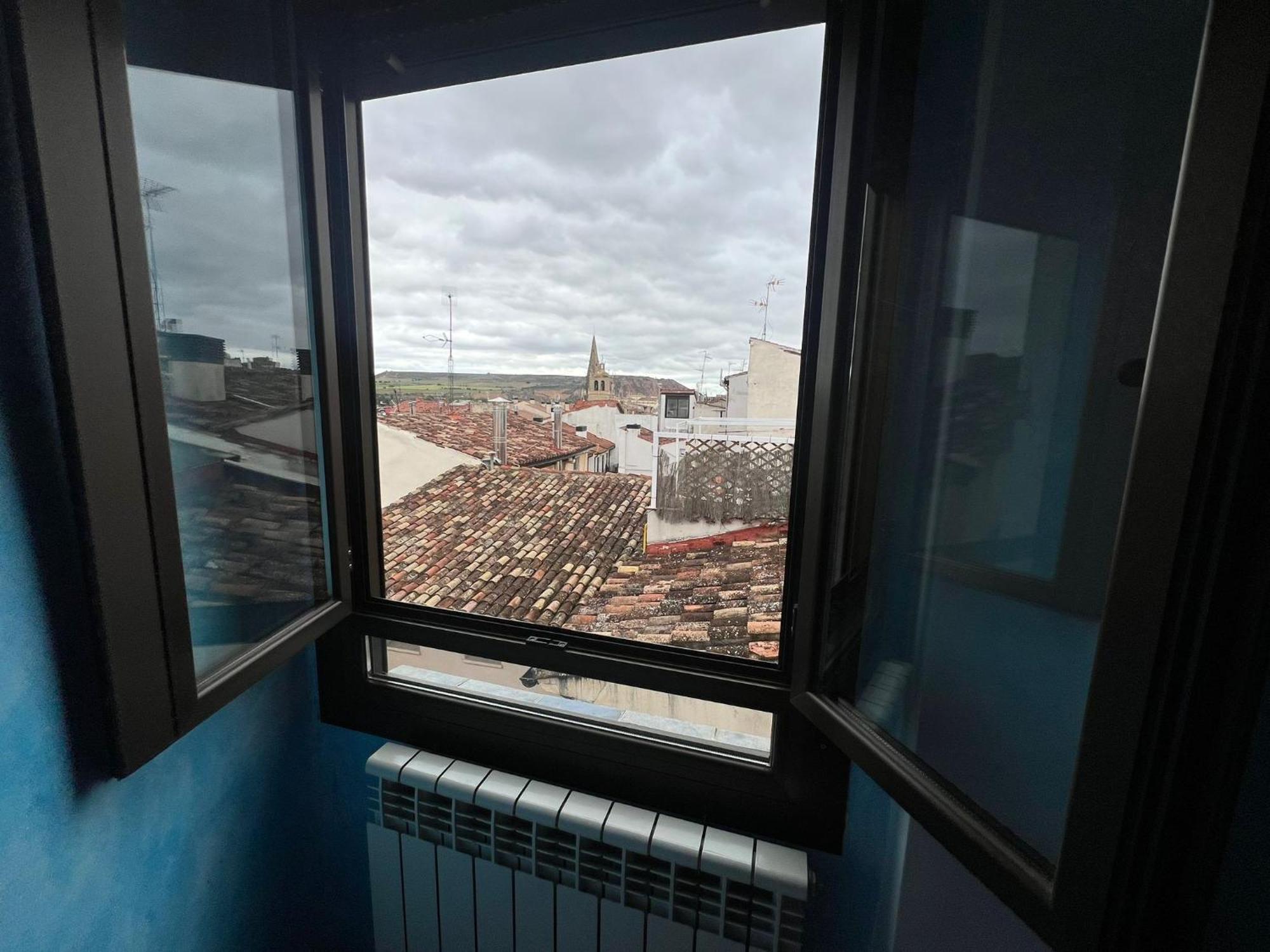 Atico Catedral Barbacoa Y Aire Sin Ascensor By Apartment *